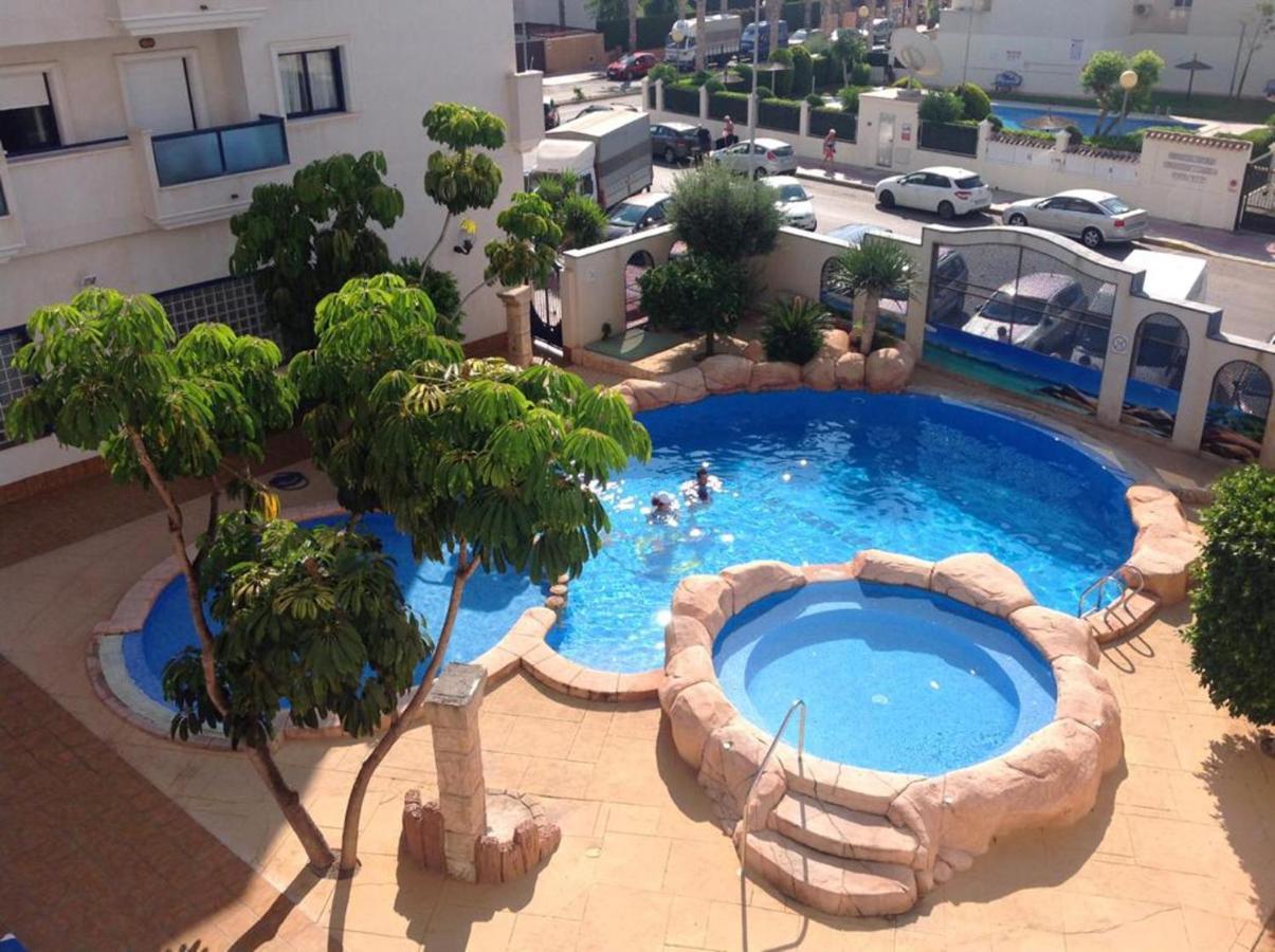 Stunning Apartment - Playamarina 2 Cabo Roig Dehesa de Campoamor  المظهر الخارجي الصورة